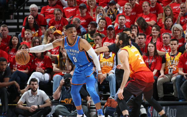 布莱顿发布备战花絮，今晨手感冰凉，欧篮联任务艰巨，球队文化再被提及(诺丁汉森林vs布莱顿首发)