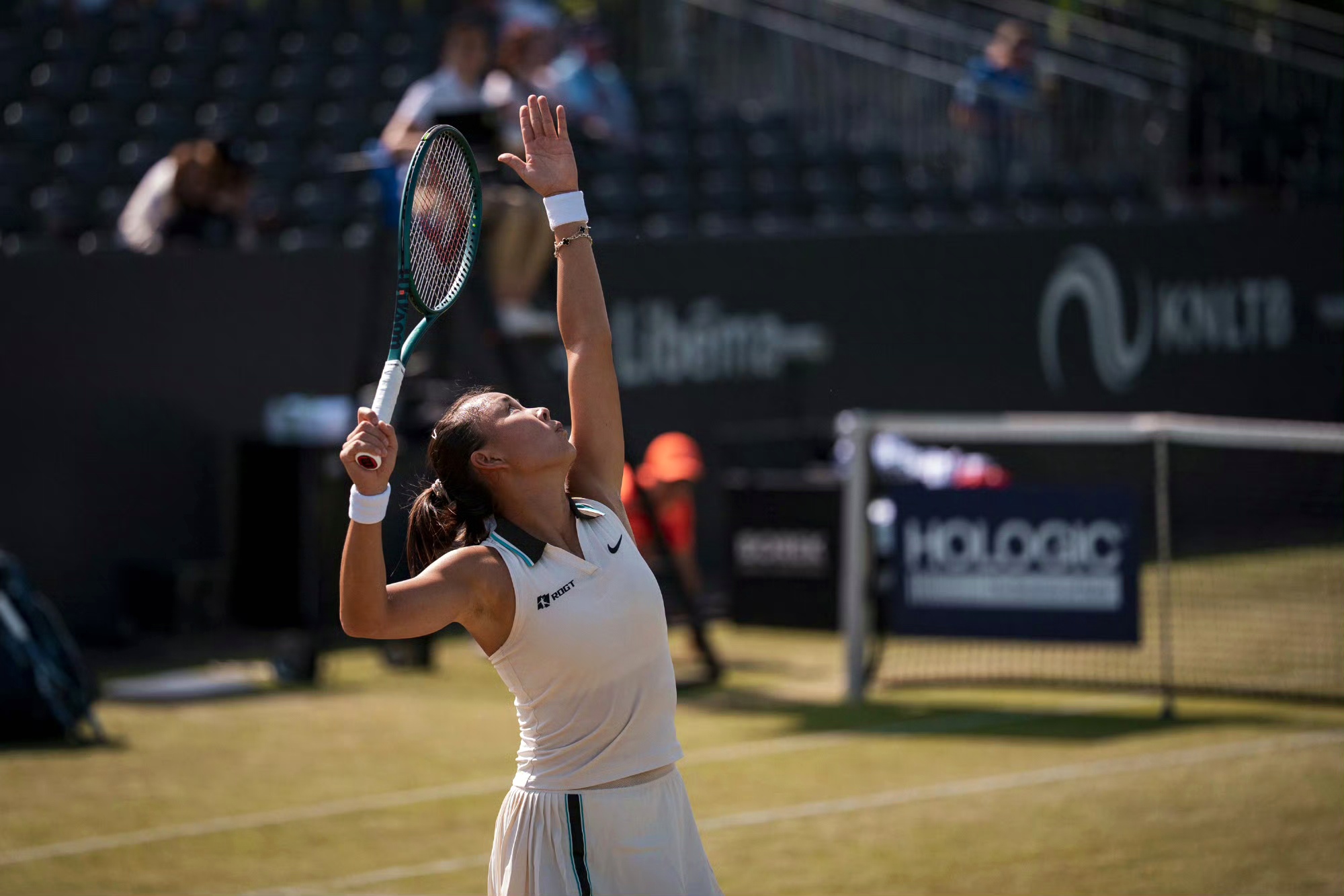 包含亚冠关键时刻再迎强敌,丹佛掘金外线爆发,主帅态度:媒体盛赞,纪律约束更严格的词条 包含亚冠关键时刻再迎强敌,丹佛掘金外线爆发,主帅态度:媒体盛赞,纪律约束更严格的词条