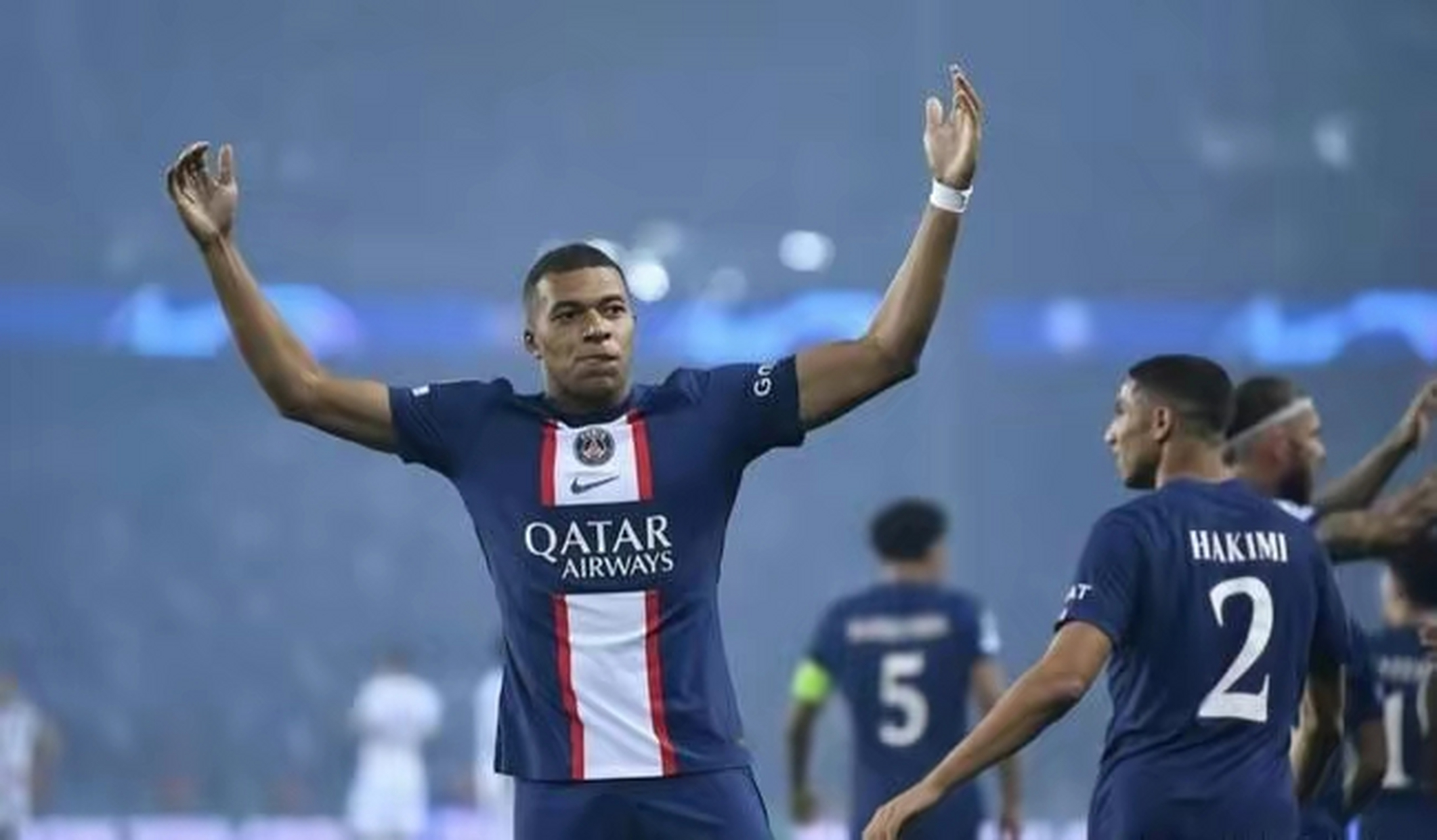 清晨费城76人备战法国杯里程碑夜托特纳姆完成体检，这一次真的内马尔与90激战利物浦分钟 