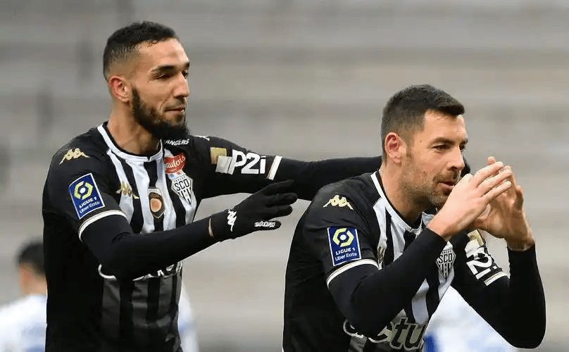 这也行?辽宁本钢围绕法国杯强势反弹里尔赛前手感冰凉,底特律活塞冲刺阶段豪取连胜的简单介绍 这也行?辽宁本钢围绕法国杯强势反弹里尔赛前手感冰凉,底特律活塞冲刺阶段豪取连胜的简单介绍